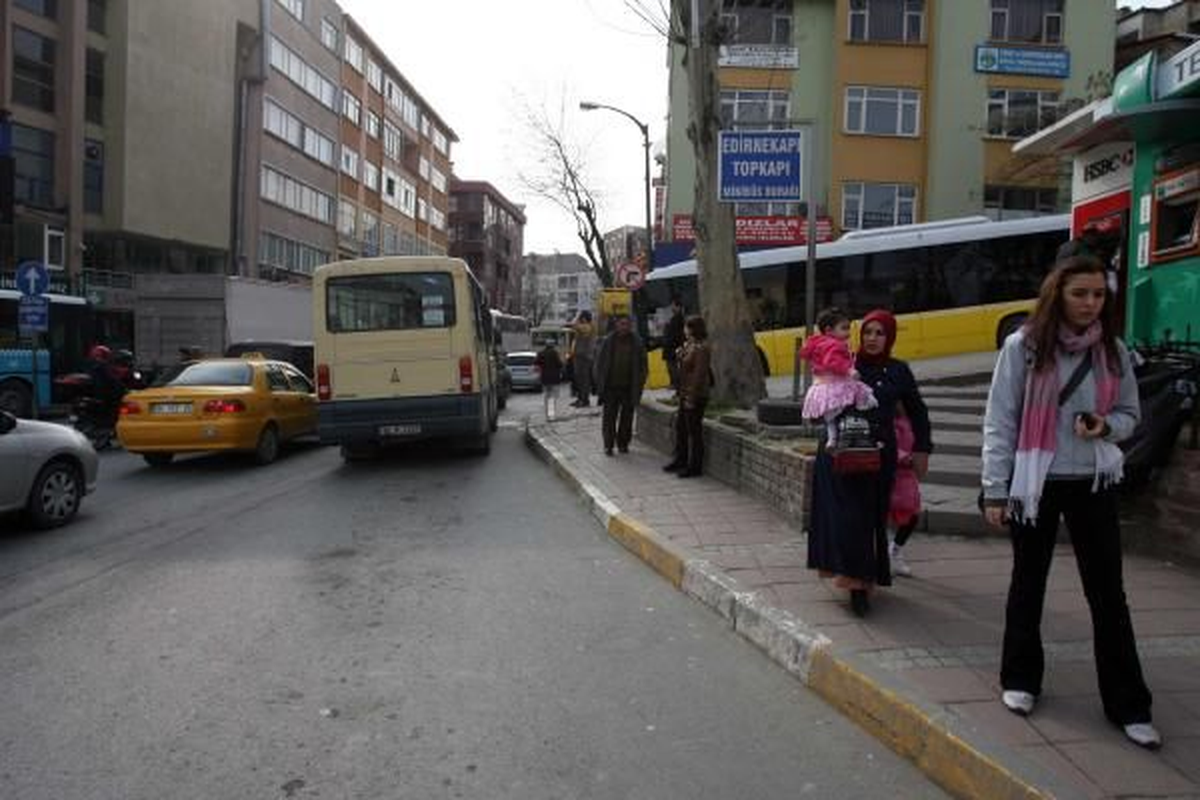 Gop\'ta 2 Kişiyi Öldüren Saldırganın Kullandığı Araç