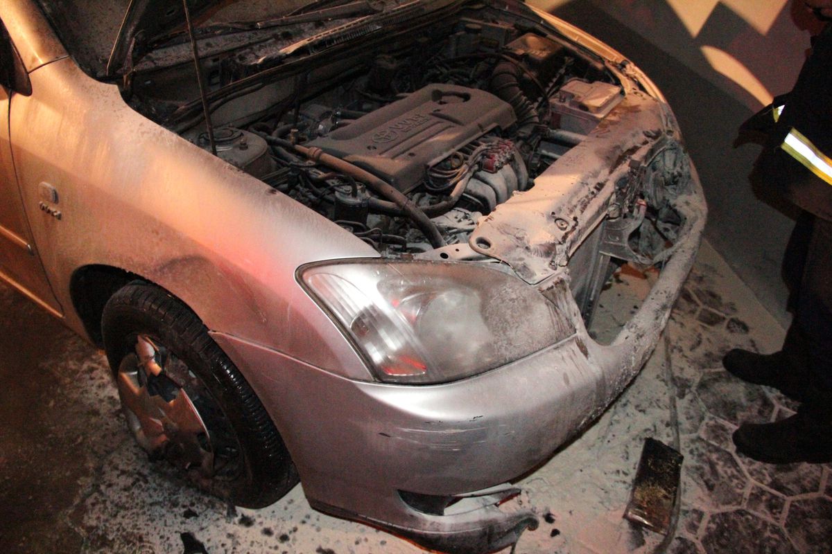 İşadamının Otomobili Kundaklandı
