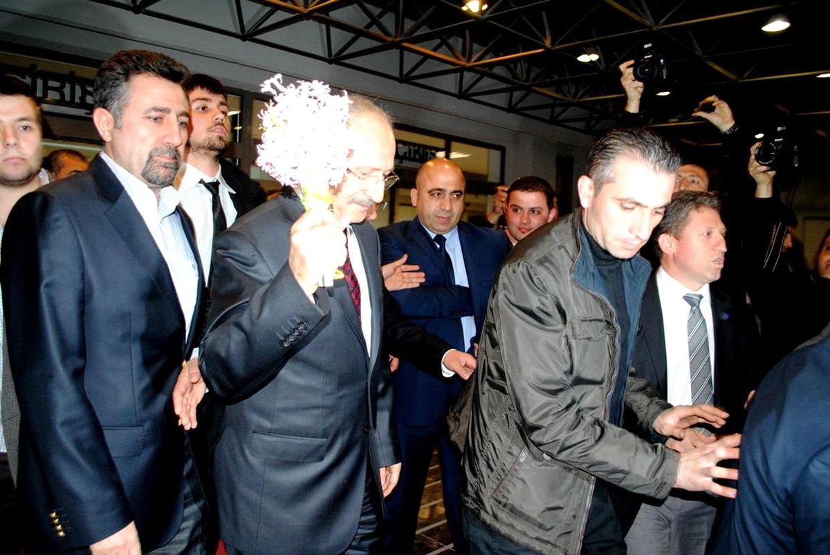 Kılıçdaroğlu İzmir\'de
