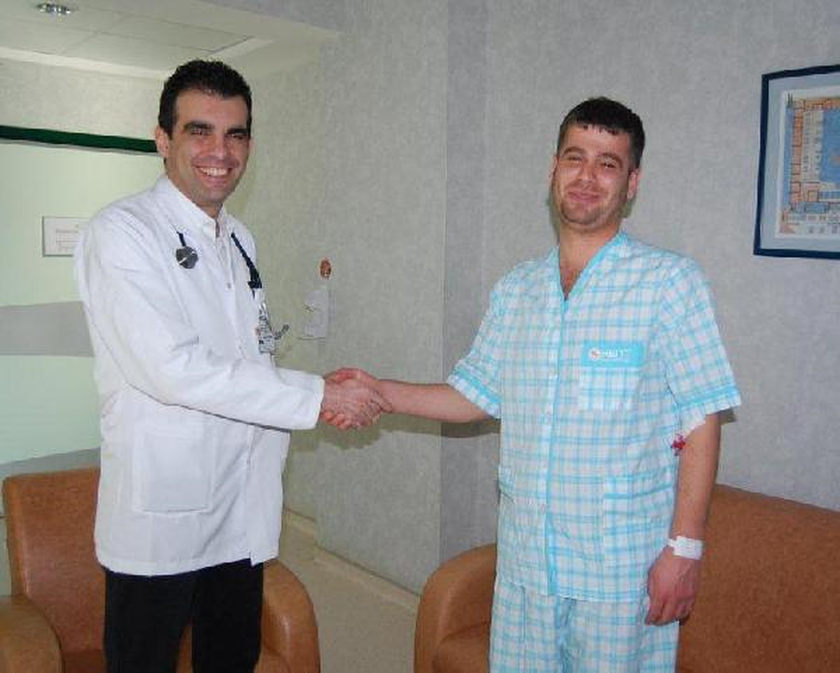 Nuri Öğretmen, Öğrencileri İçin Ameliyat Oldu