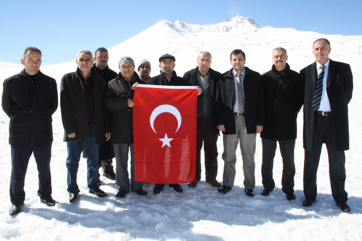 Şehit Yakınları: "Öcalan ile Görüşmeler, Canımızı Yakıyor"