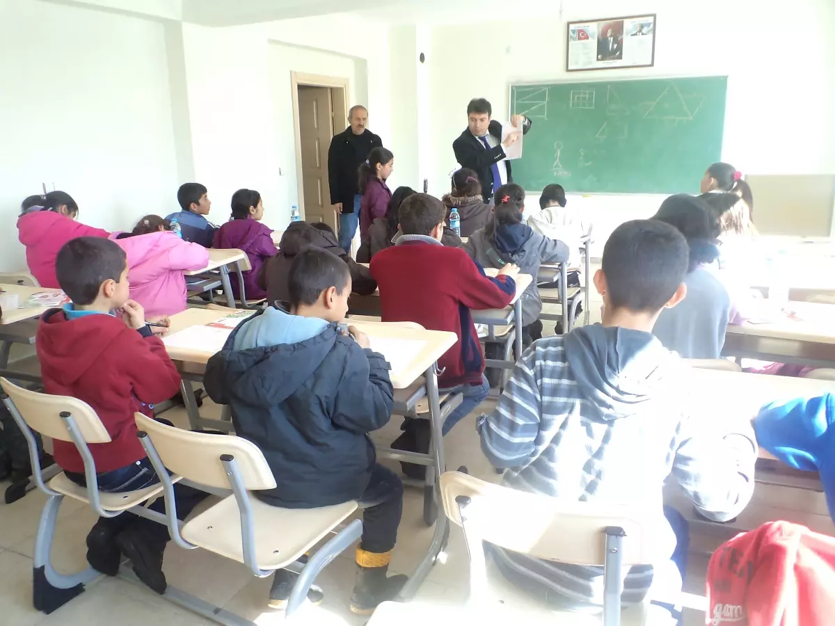 Varto\'da Öğrencilere Seviye Tespit Sınavı