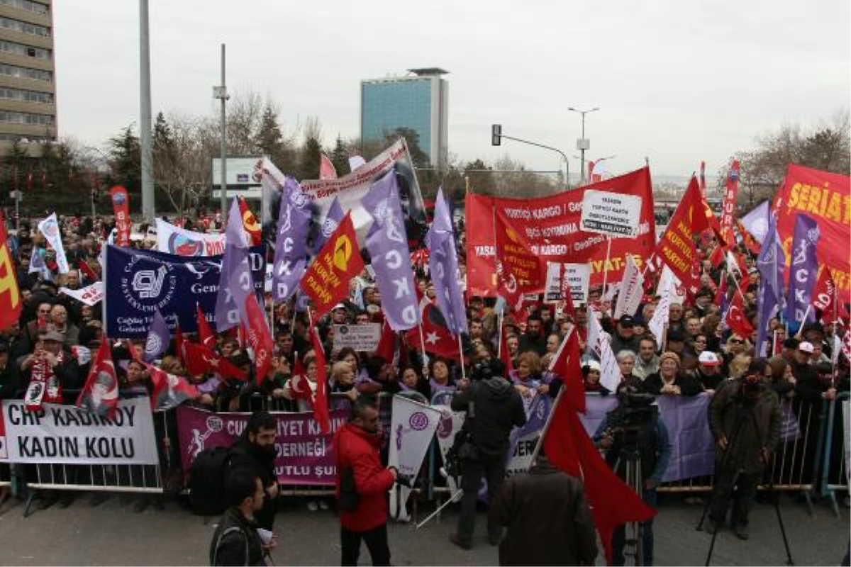 3 Devrim Yasası\'nın Yıldönümünde Yüzlerce Kişi Tandoğan\'da Biraraya Geldi