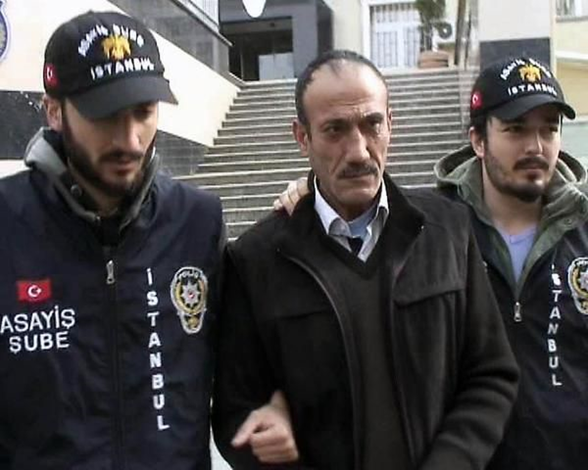 5 Lira İçin Arkadaşını Öldürdü
