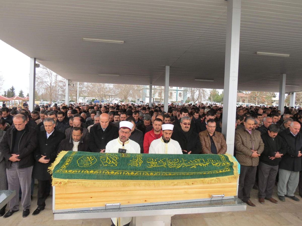 Avukat Faik Demez\'in Acı Günü