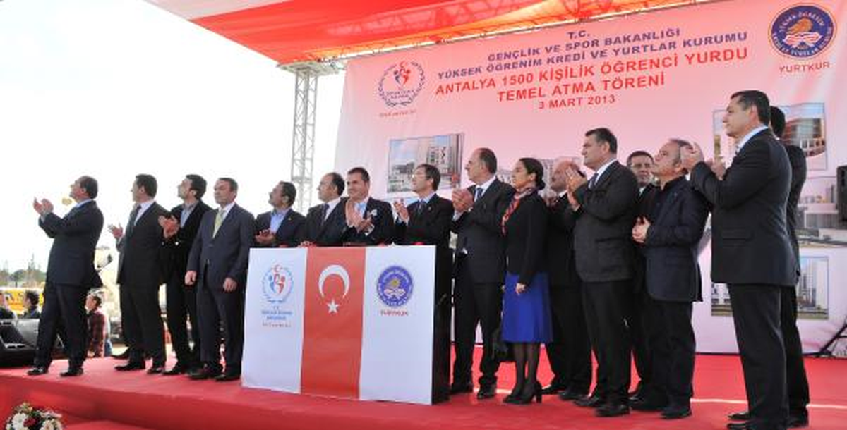 Bakan Kılıç: Antalyalı, Stadına Sahip Çıkmalı (2)