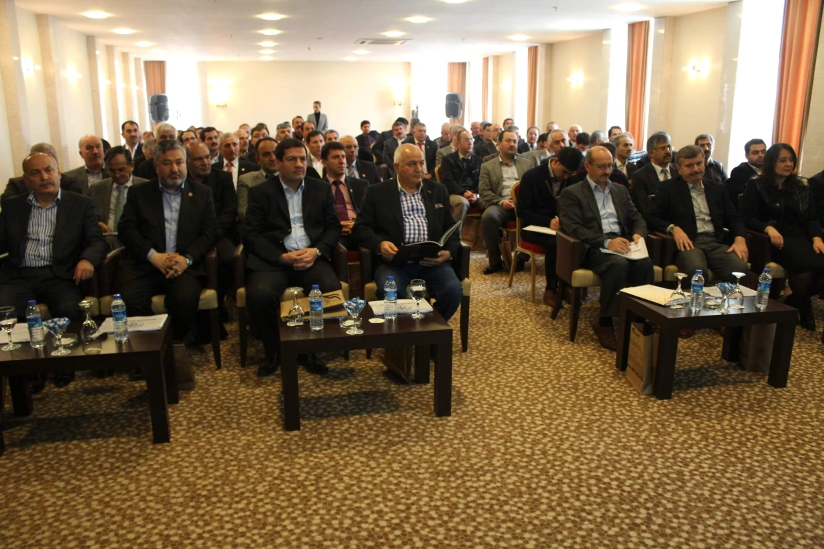 Beyşehir\'de Büyükşehir Yasası Uygulamasına Hazırlık Çalıştayı Yapıldı