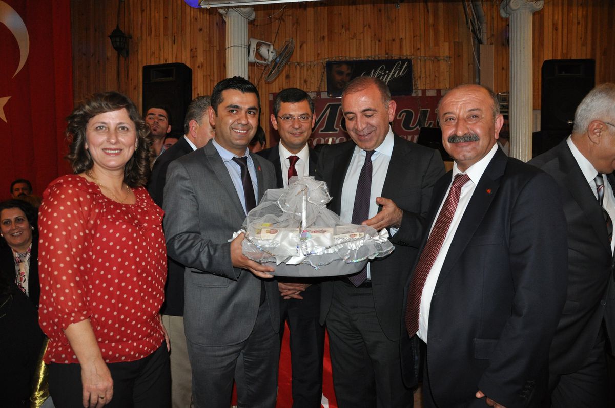 CHP Genel Başkan Yardımcısı Gürsel Tekin: "İktidar 1 Mart Tezkeresini Açıklayabilir Mi?"
