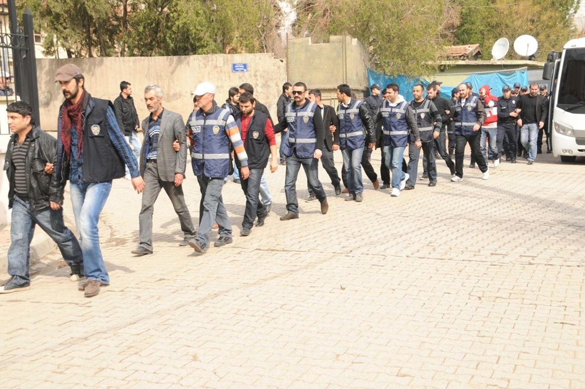 Cizre\'de Kaçak Bahis Operasyonu