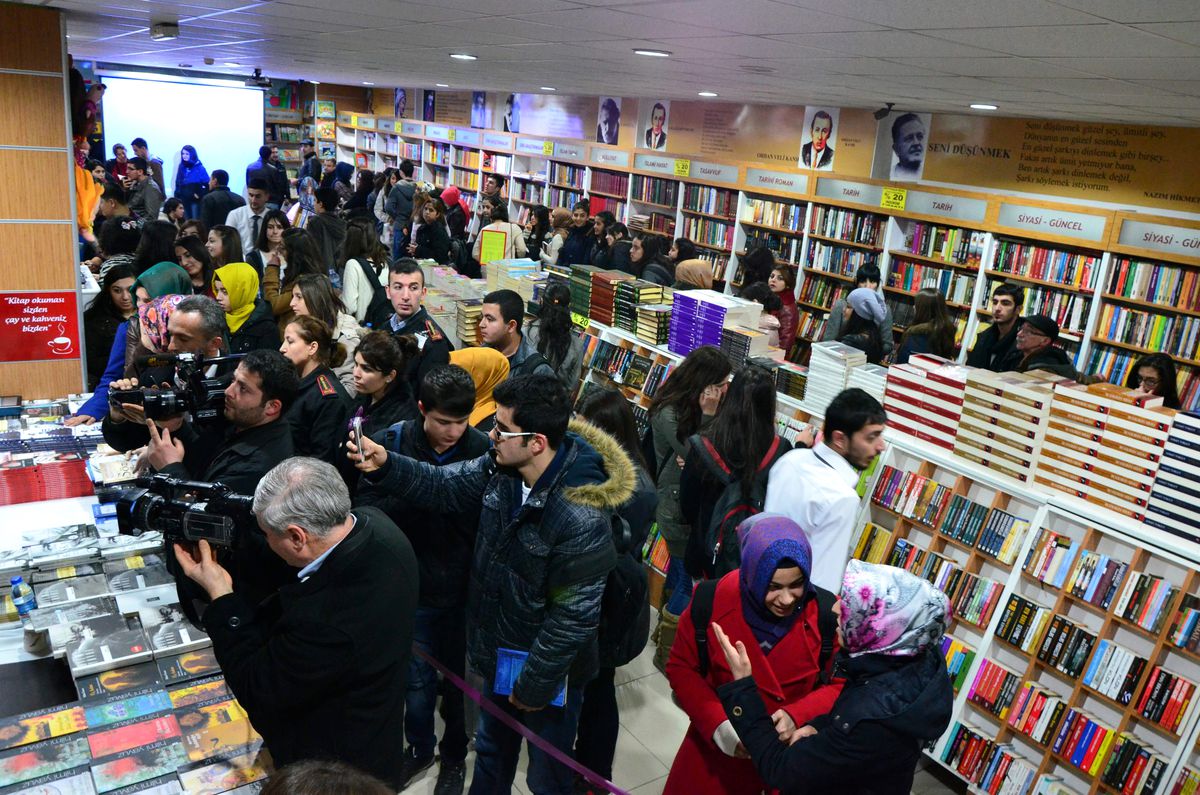 Deniz Kitap Fuarı İlçelerde Devam Edecek