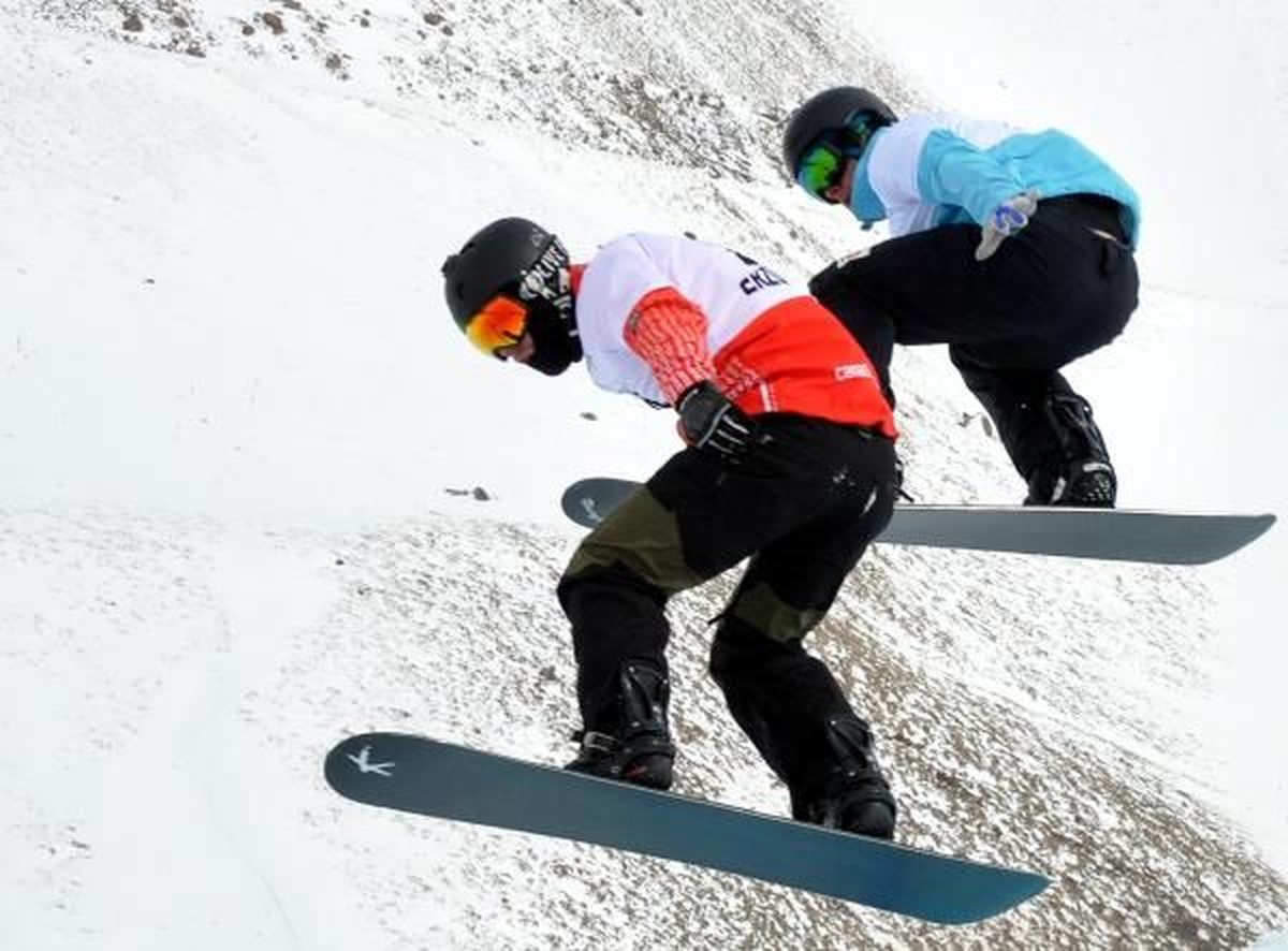 Erzurum Dünya Gençler Snowboard Şampiyonası Palandöken\'de Başladı