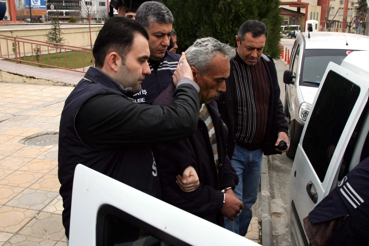 Gaziantep\'te Kayınpederini ve Kayınvalidesini Öldüren Şahıs Gözaltına Alındı