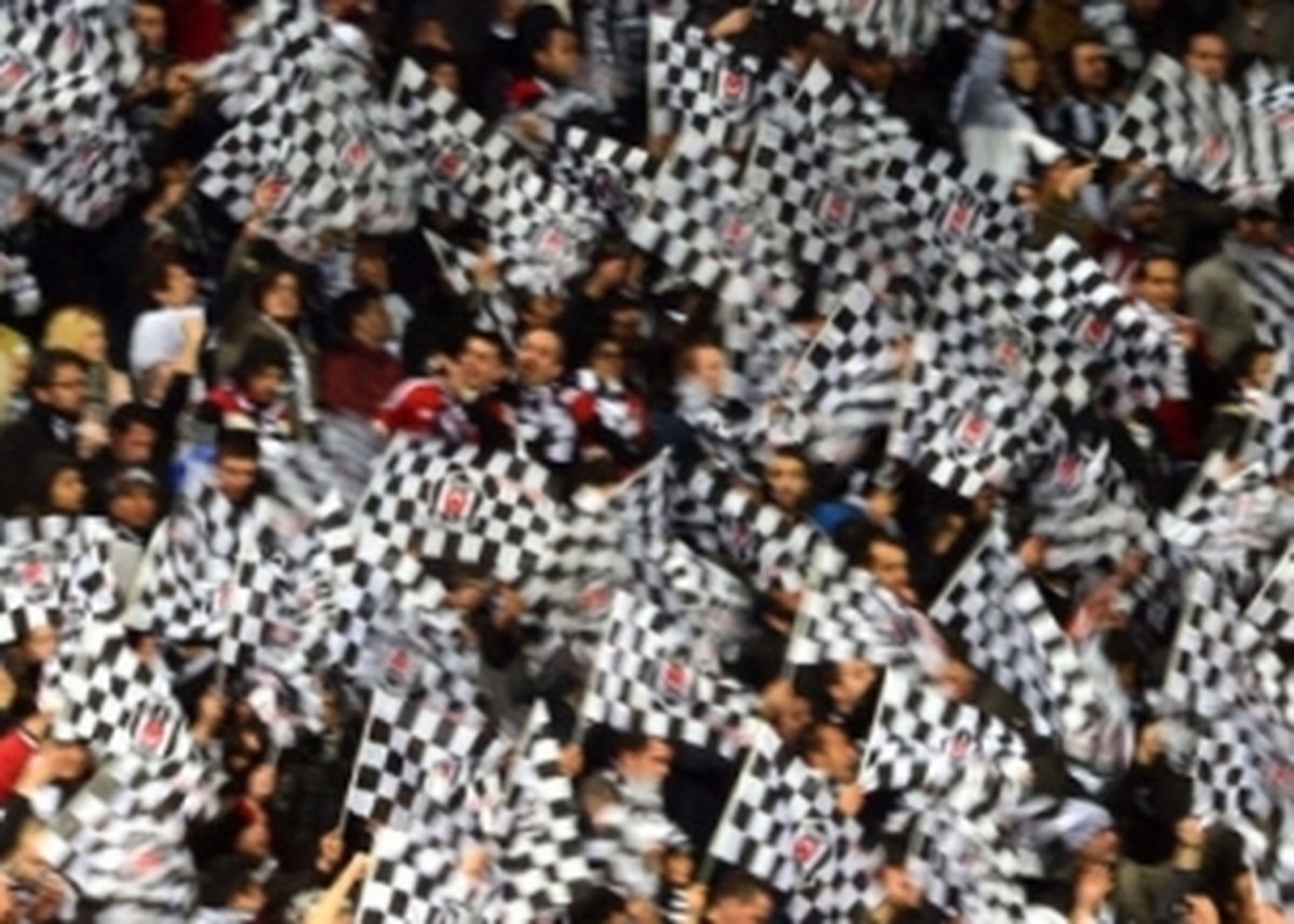 İnönü\'de İlginç Anons; "Koltukları Sökmeyin"