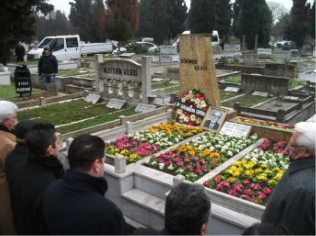 (Özel Haber) Hatay Cumhurbaşkanı Tayfur Sökmen Mezarının Başında Anıldı