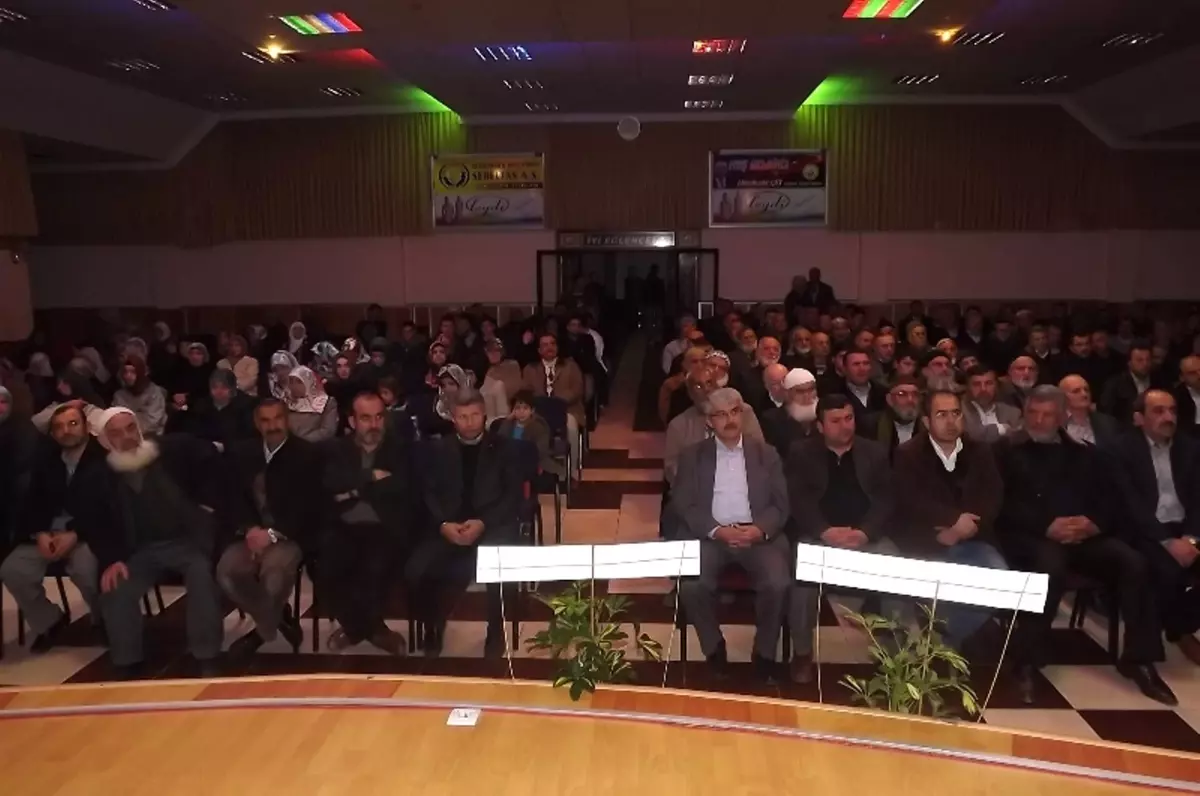 Prof. Dr. Necmettin Erbakan Seydişehir\'de Anıldı