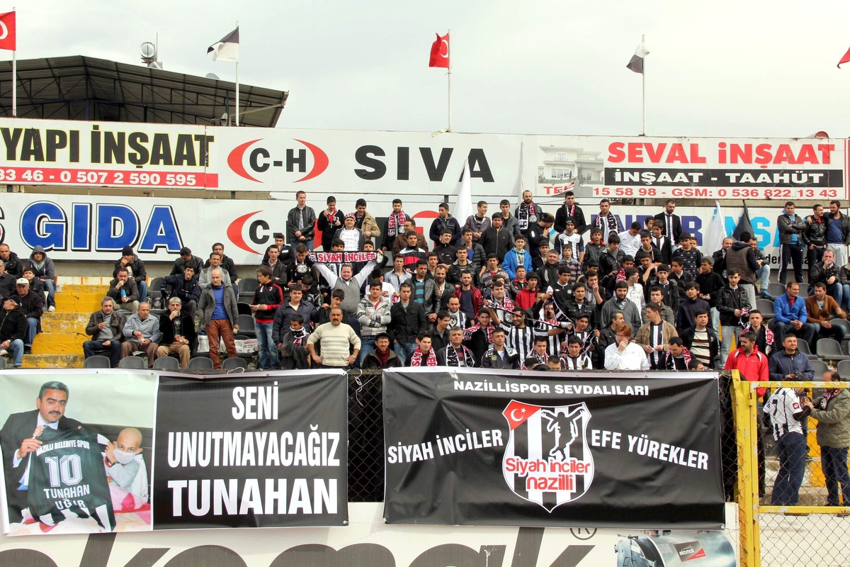 Spor Toto 2.lig Kırmızı Grup
