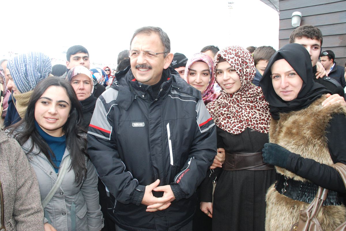 Sucuk Ekmekler Özhaseki\'den