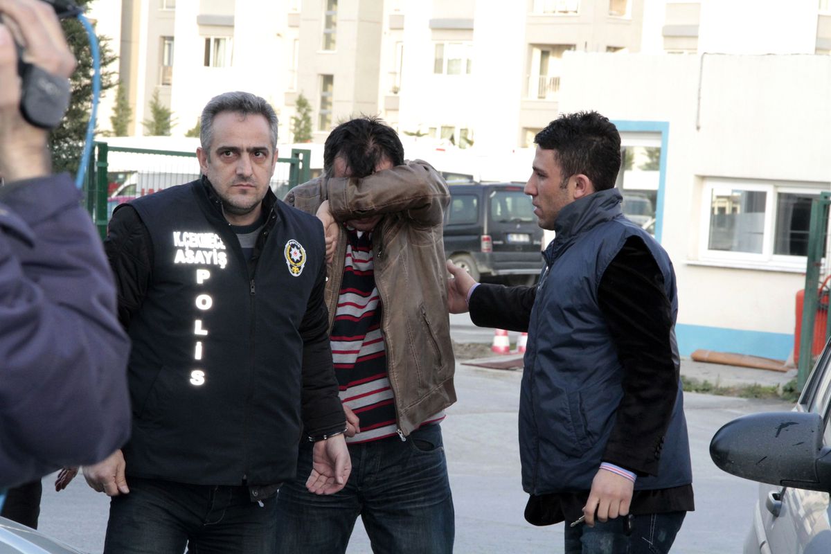2 Milyonluk Vurgun Yapan Hacker, Küçükçekmece\'de Yakalandı