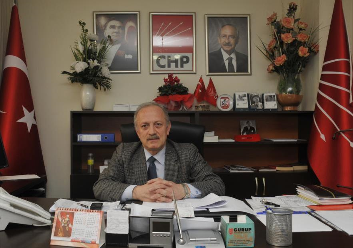 CHP Yenimahalle İlçe Olağanüstü Kongresi
