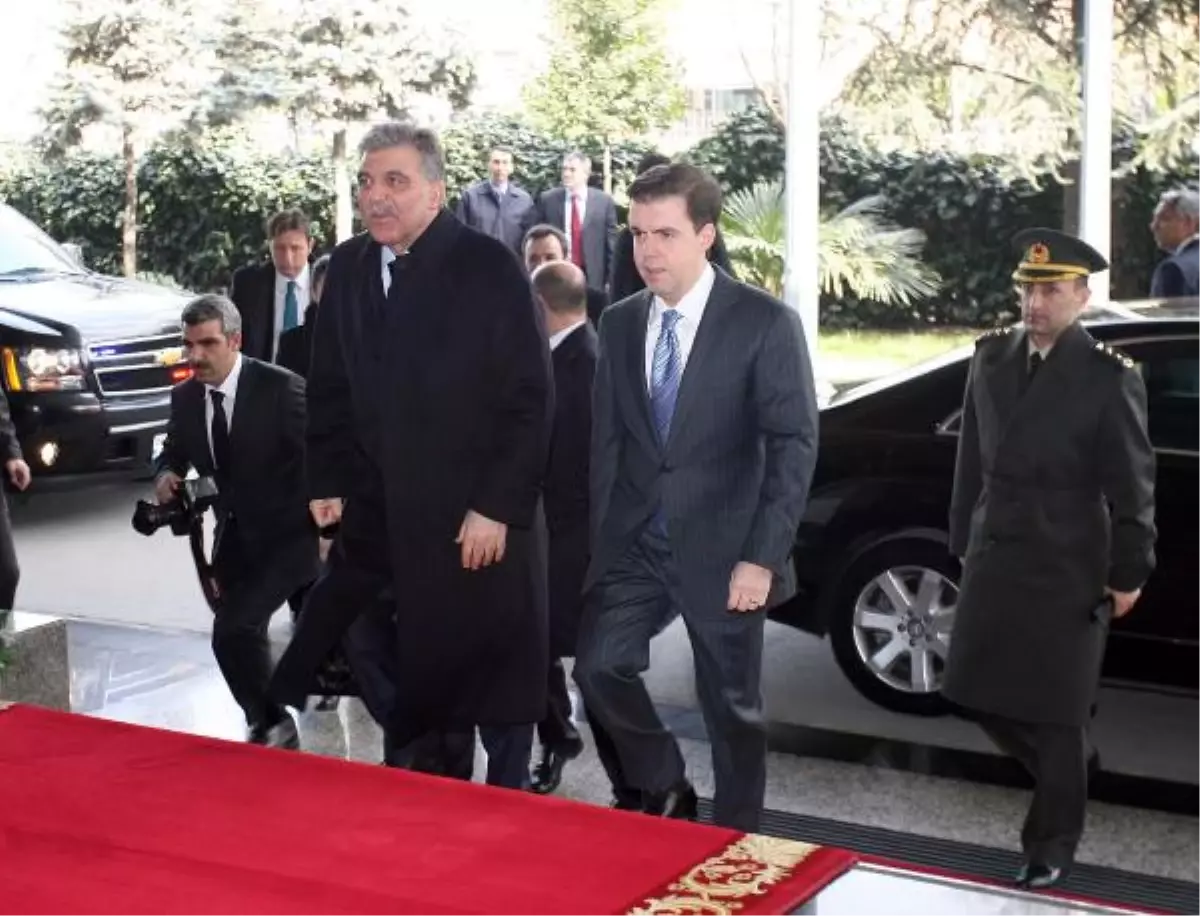 Gül'den Ören Ailesine Taziye Ziyareti