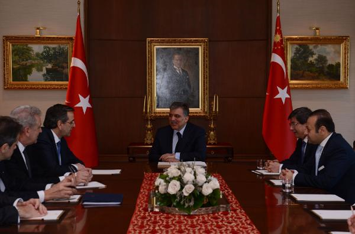 Cumhurbaşkanı Gül, Yunanistan Başbakanı Samaras ile Görüşüyor