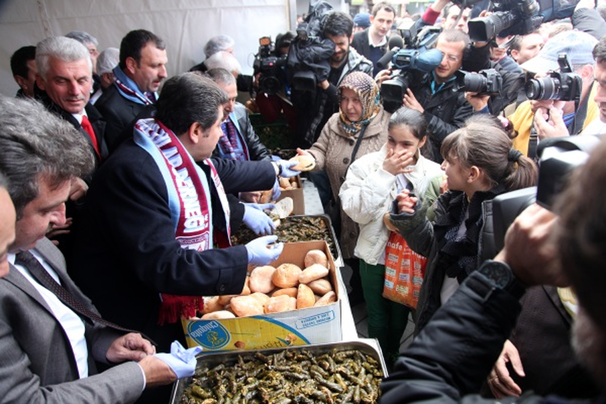 Esenler Horonla İnledi