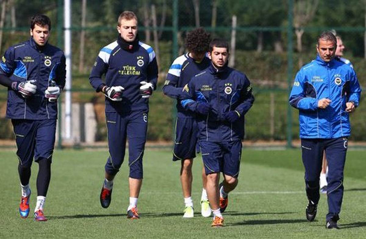 Fenerbahçe, Viktoria Plzen Hazırlıklarına Başladı