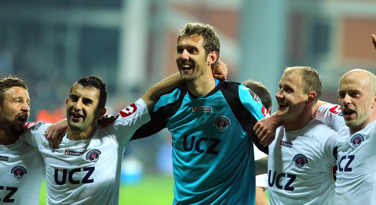 Futbol: Spor Toto Süper Lig