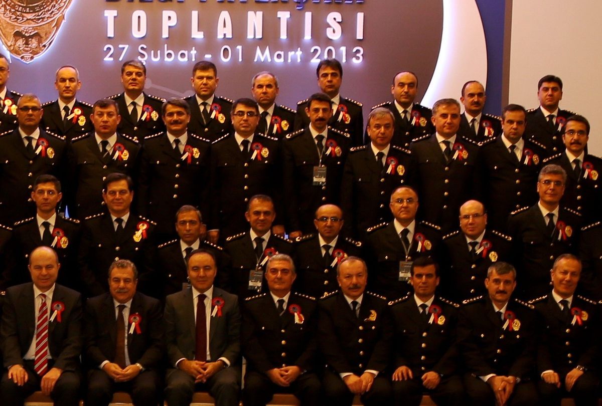 İl Emniyet Müdürleri Bilgi Paylaşım Toplantısına Emniyet Müdürü Akpınar\'da Katıldı