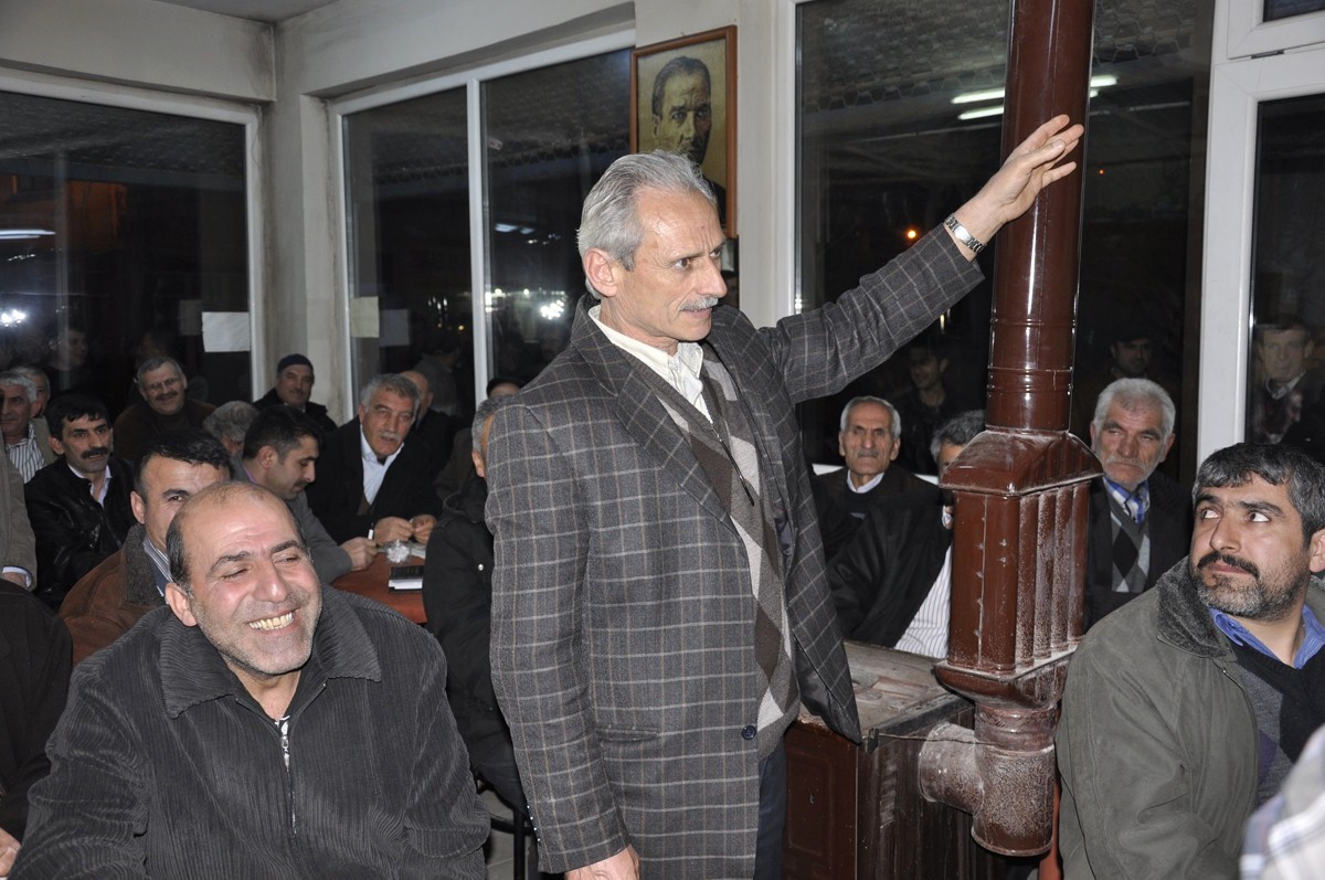 "İnegöl Uludağ\'ın Eteğinde Ama Biz Çamur İçiyoruz"
