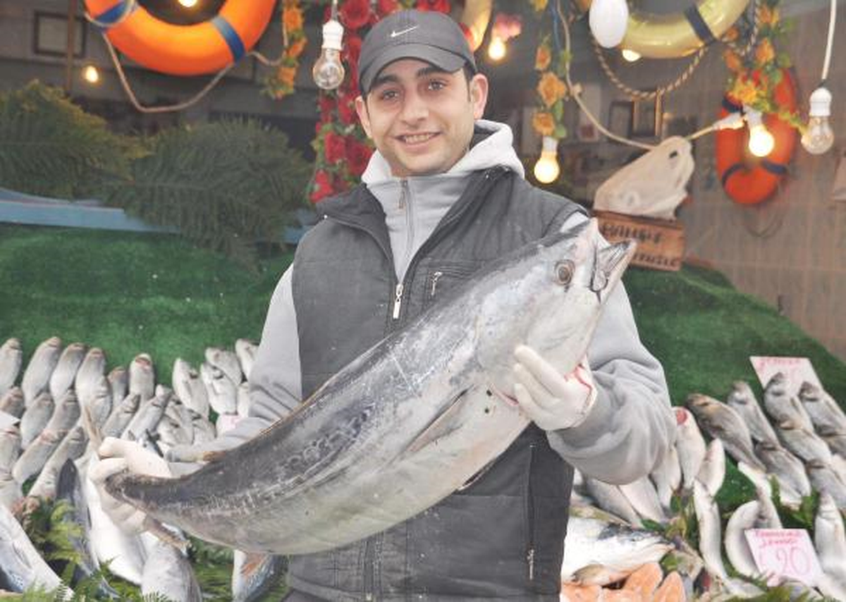 Marmara Denizi\'nde 10 Kiloluk Orkinos Yakaladı