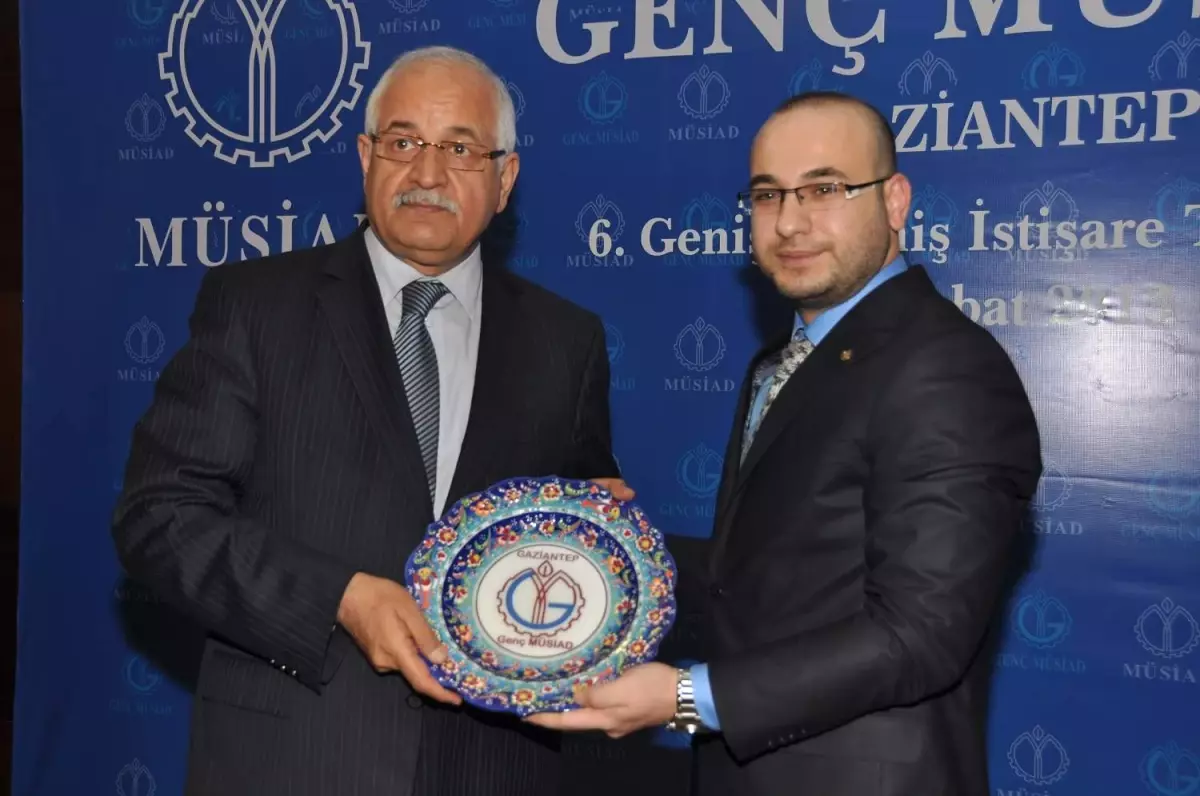 Milletvekili Mehmet Erdoğan Genç Müsiad\'ın İstişare Toplantısında Konuştu