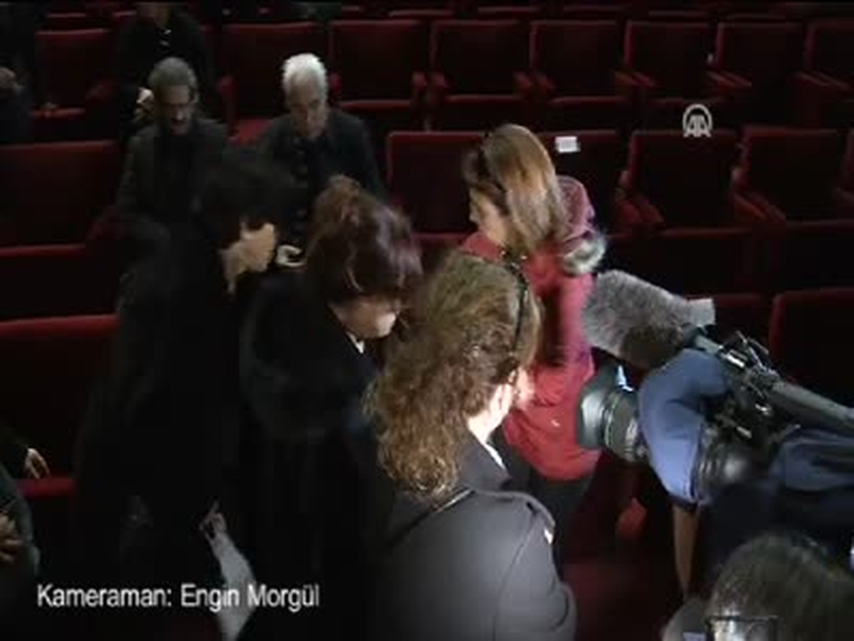 Müslüm Gürses Son Yolculuğuna Uğurlanıyor