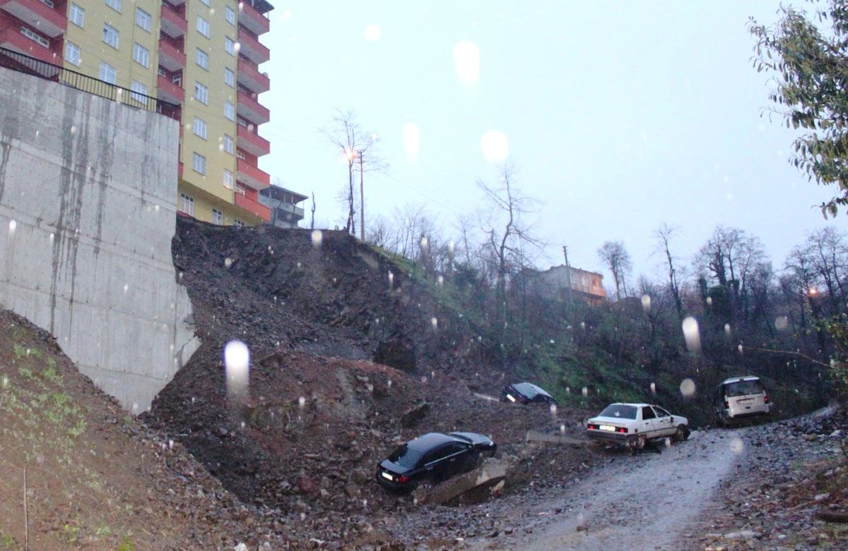 Ordu\'da Toprak Kayması