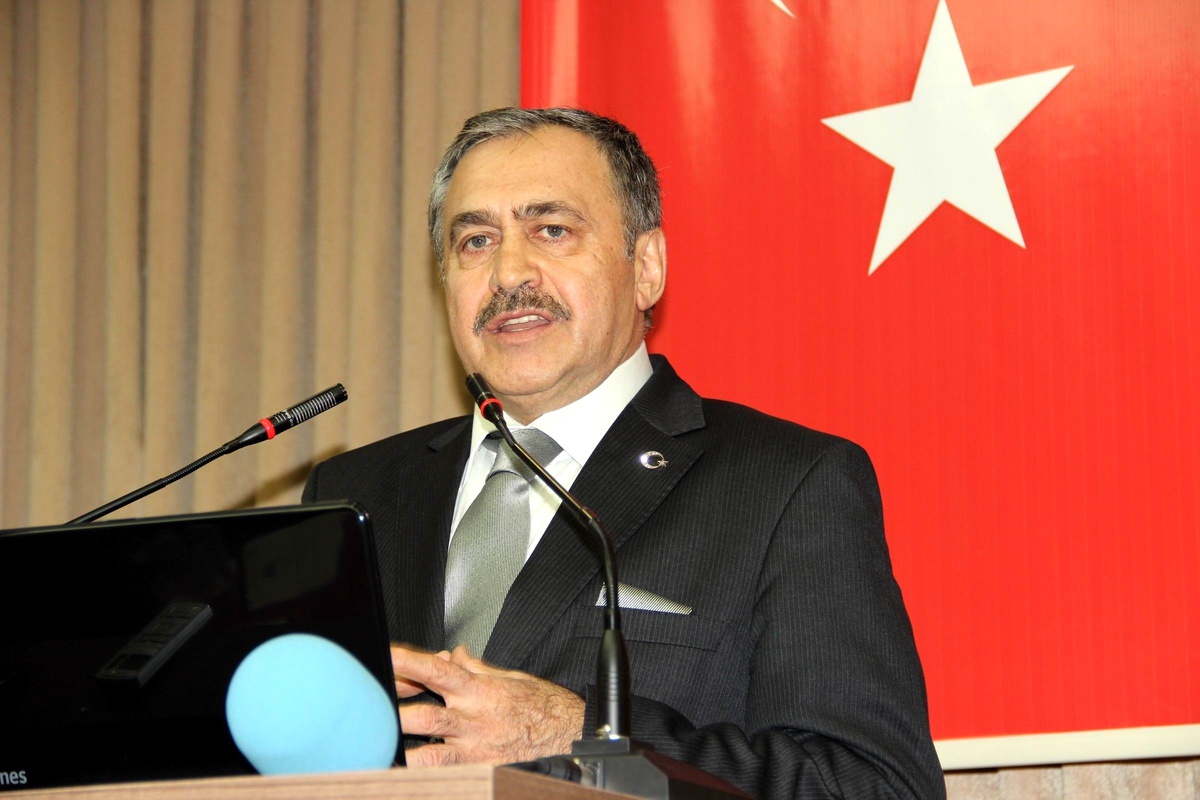 Orman ve Su İşleri Bakanı Veysel Eroğlu,"Biz Uludağ\'ı Gerçekten Dünya, Kongre, Sağlık ve Kış...