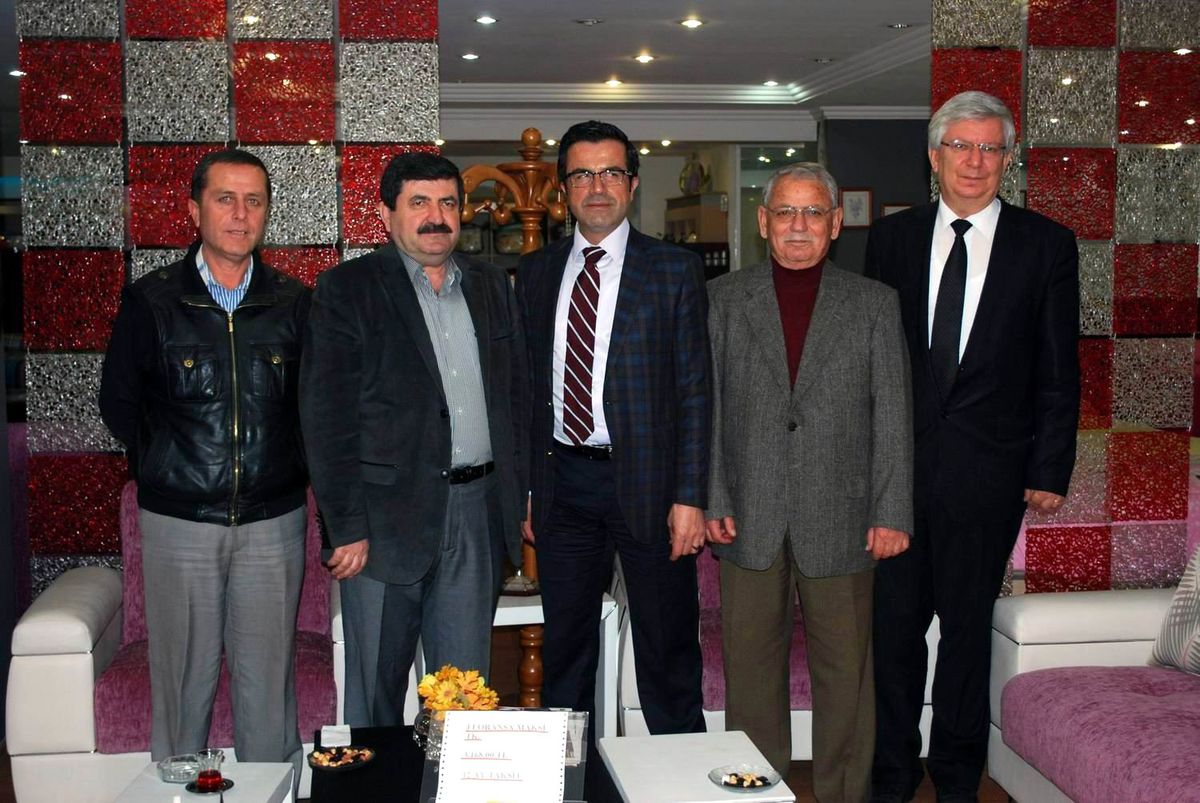 Salihli\'de Fakülte İnşaatına Destekler Devam Ediyor