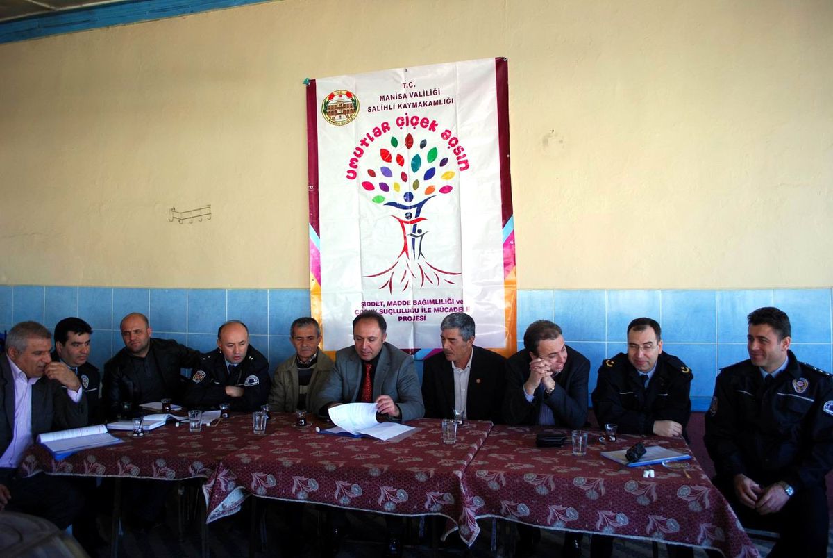 Salihli Emniyeti\'nden Huzur Toplantısı