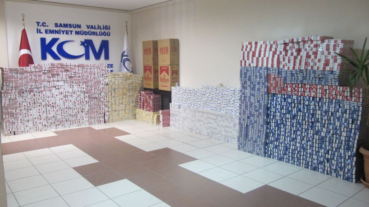 Samsun\'da 24 Bin 606 Paket Kaçak Sigara Ele Geçti