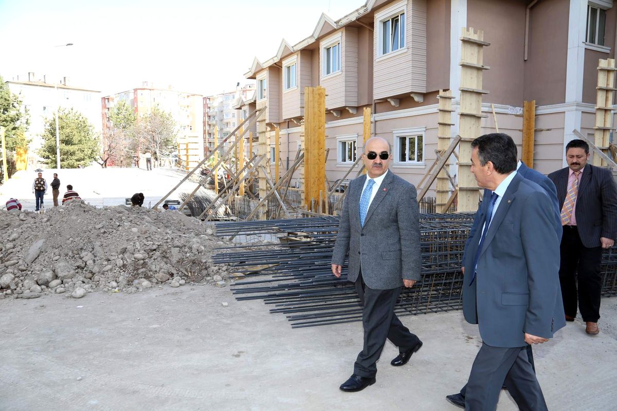 Talas\'a 250 Kişilik Çok Amaçlı Salon