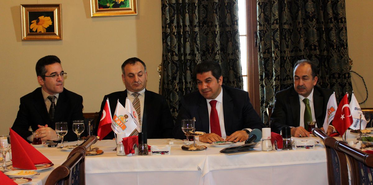 Türkiye, Engelleri Aşmak İçin Birlikte Yürüyecek