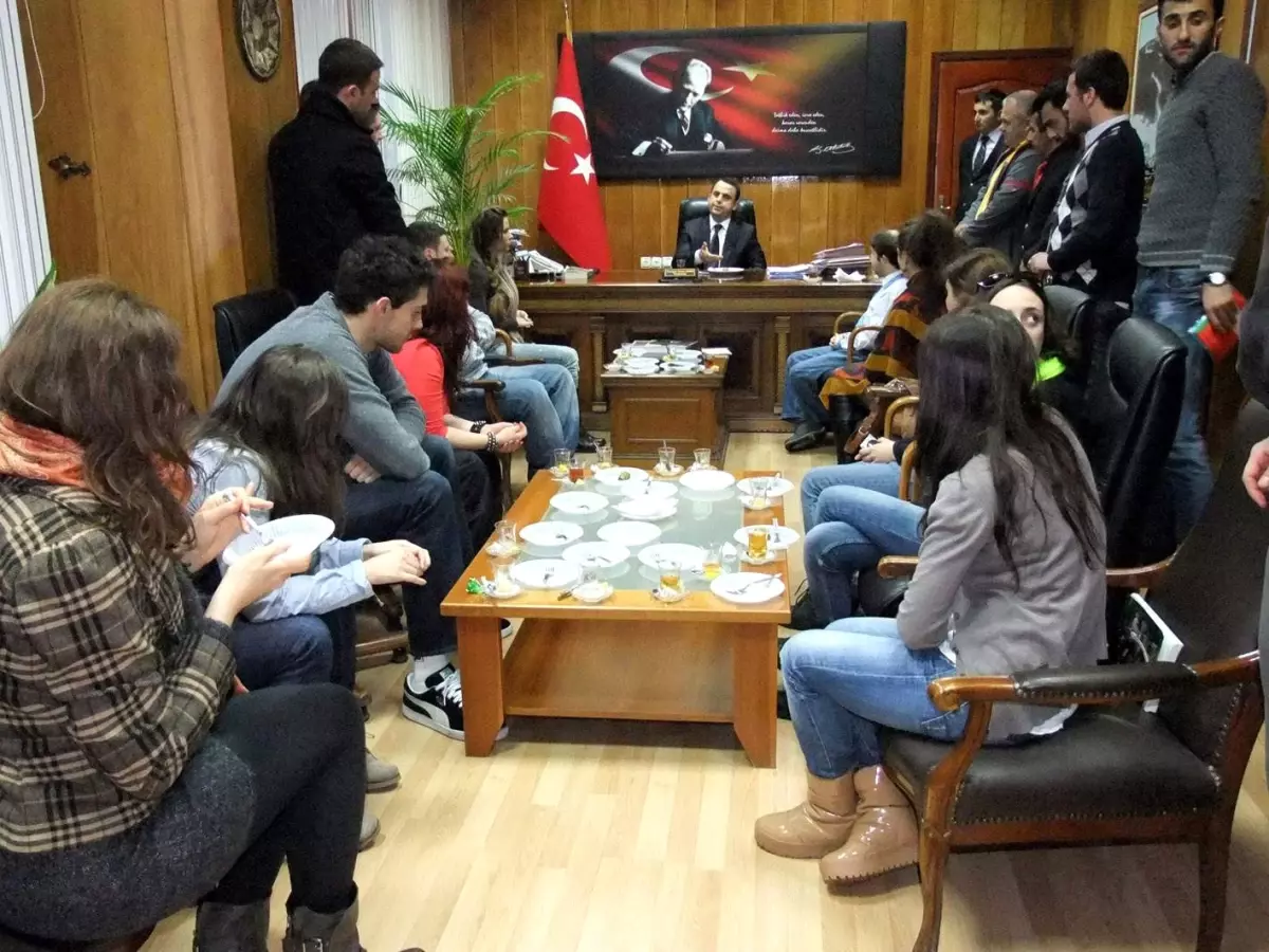 AB Gençlik Değişim Projesi Kapsamında 8 Ülkeden 35 Öğrenci Sarıkamış\'a Geldi