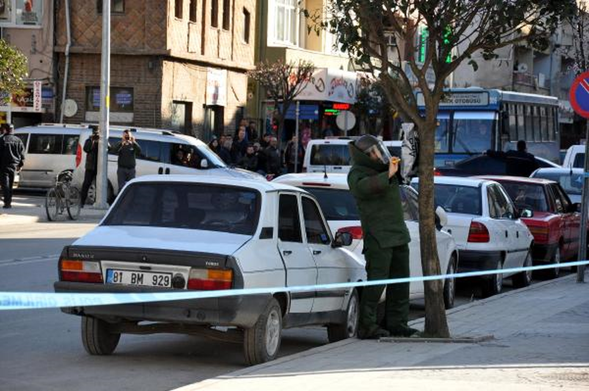 Ağaç Dalındaki Poşet Bomba Korkusu Yaşattı
