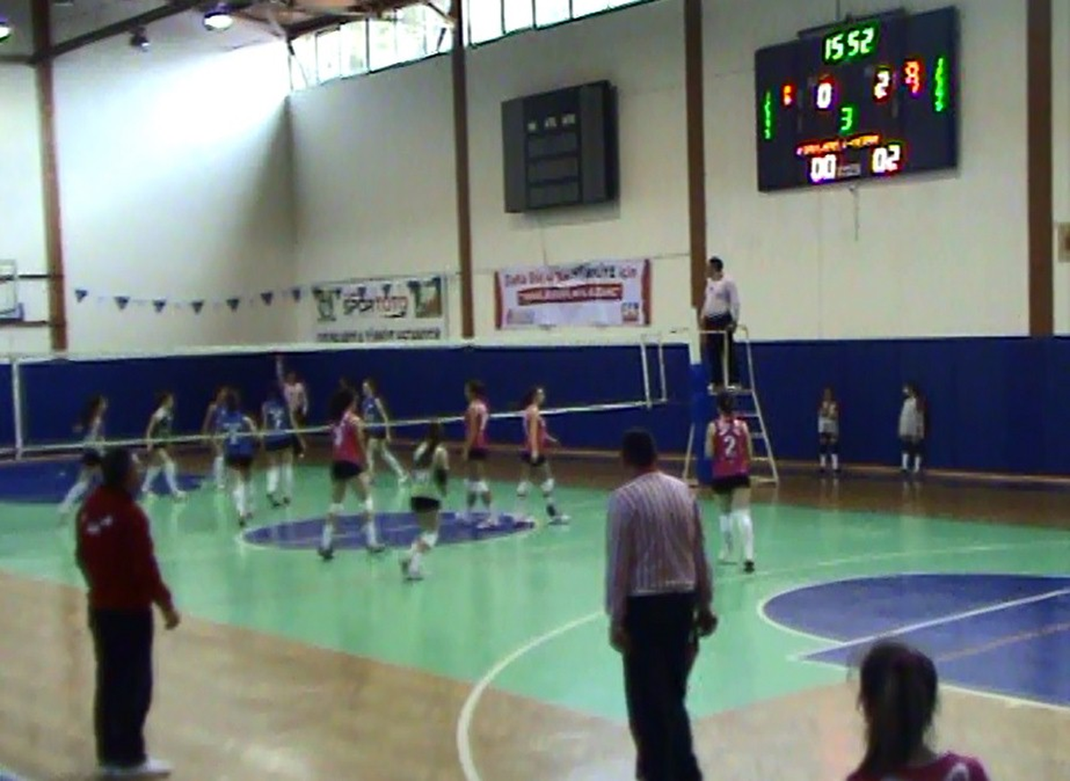 Hakem Skandalı Bu Kez de Voleybolda