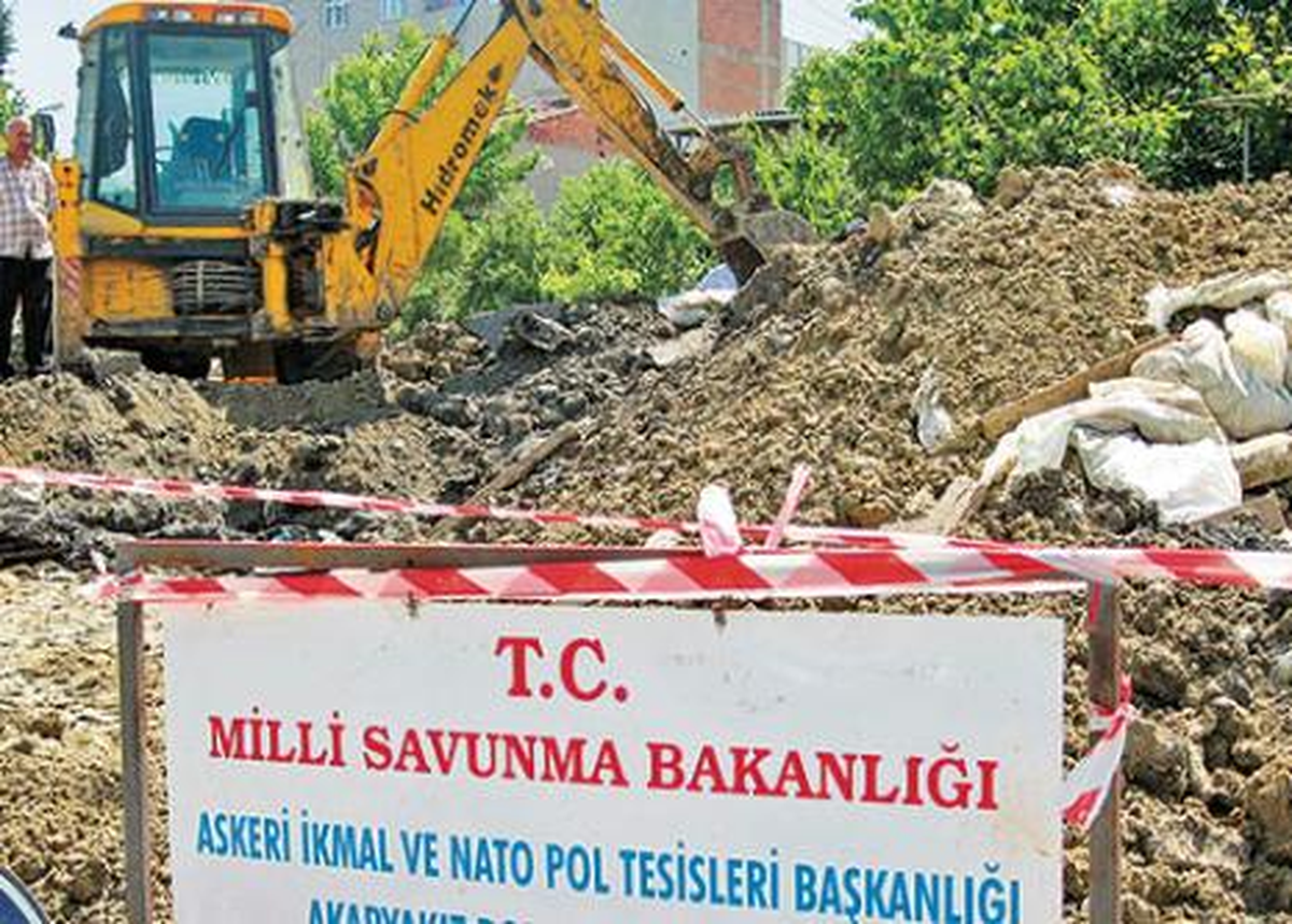 NATO\'nun Petrol Boru Hatları Sivil Kullanıma da Açılacak