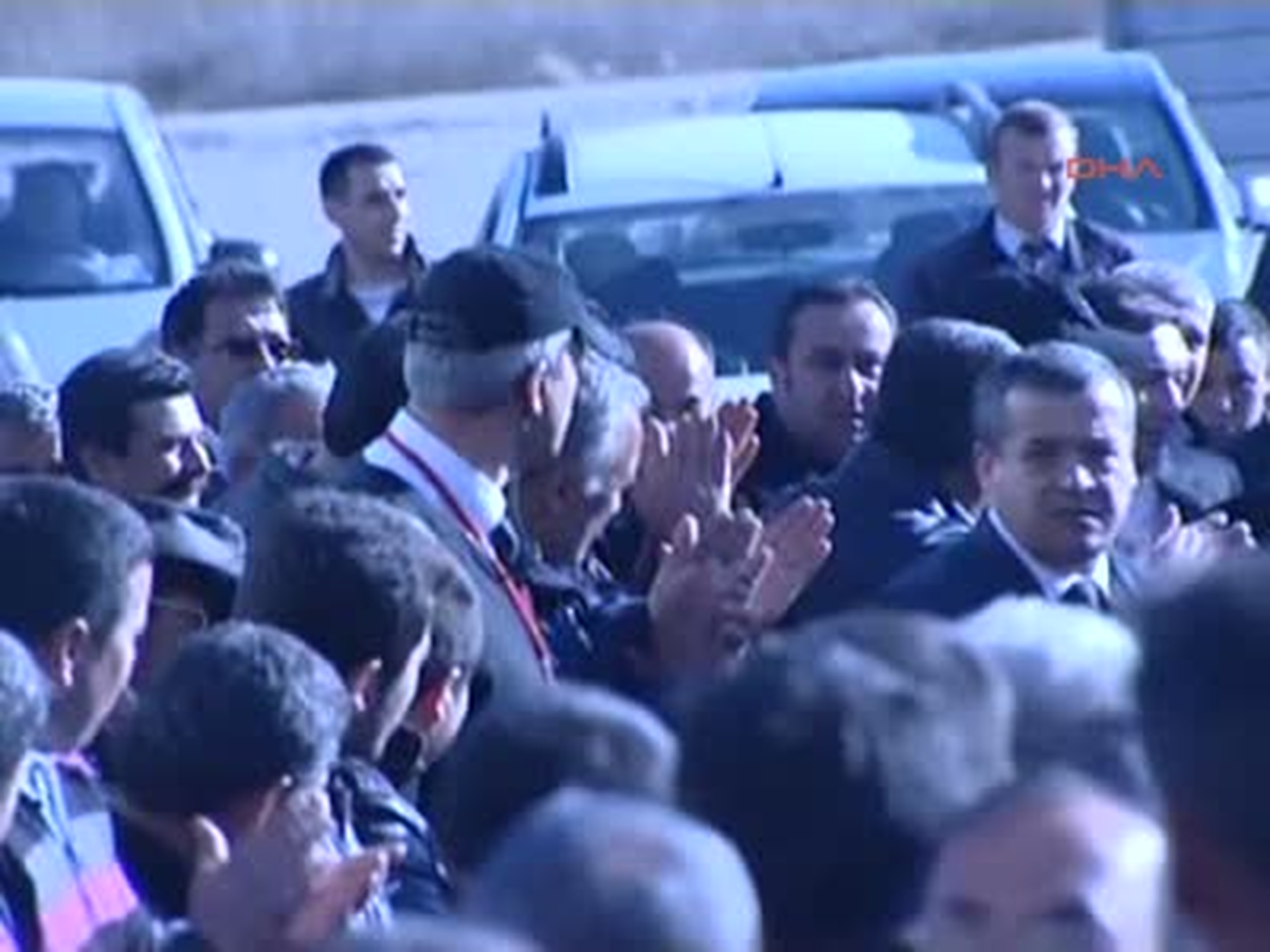 Parti Genel Merkezi\'nde Köylülerle Buluştu1