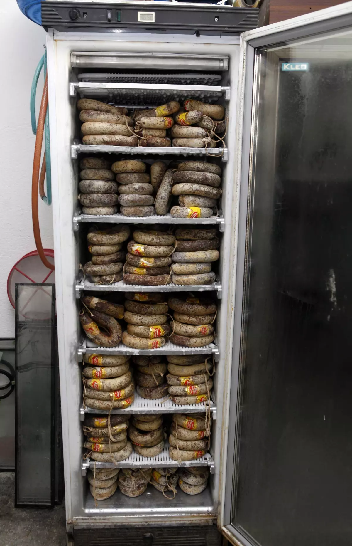 Yenimahalle Belediyesi\'nden Sucuk Baskını