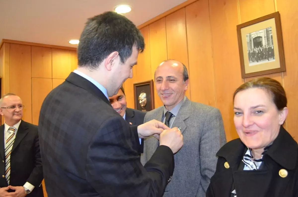 Busat'tan Rektör Dilek'e Ziyaret