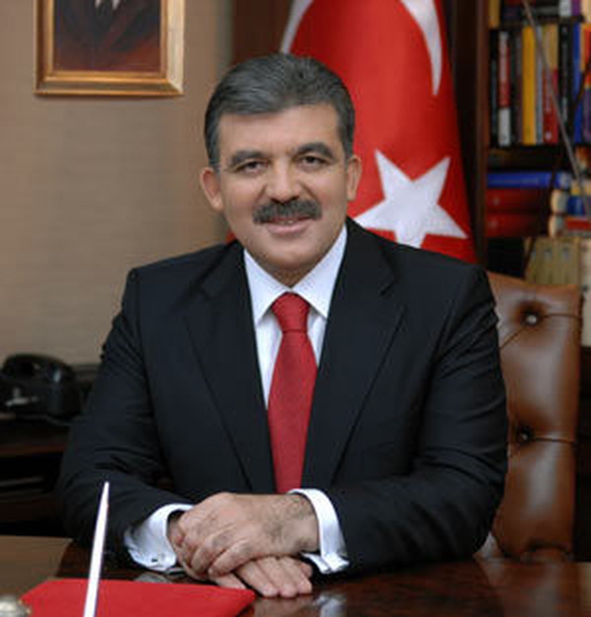 Cumhurbaşkanı Gül\'den İki Üniversiteye Rektör Ataması