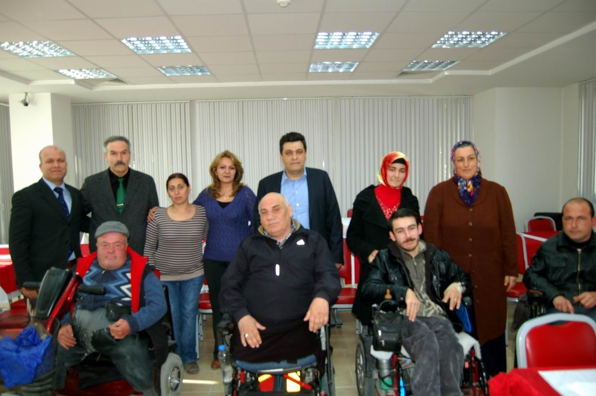 Gurbetçiden Engellilere Destek
