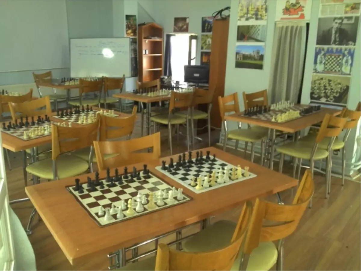 Isparta Belediyesi\'nden Örnek Satranç Merkezi